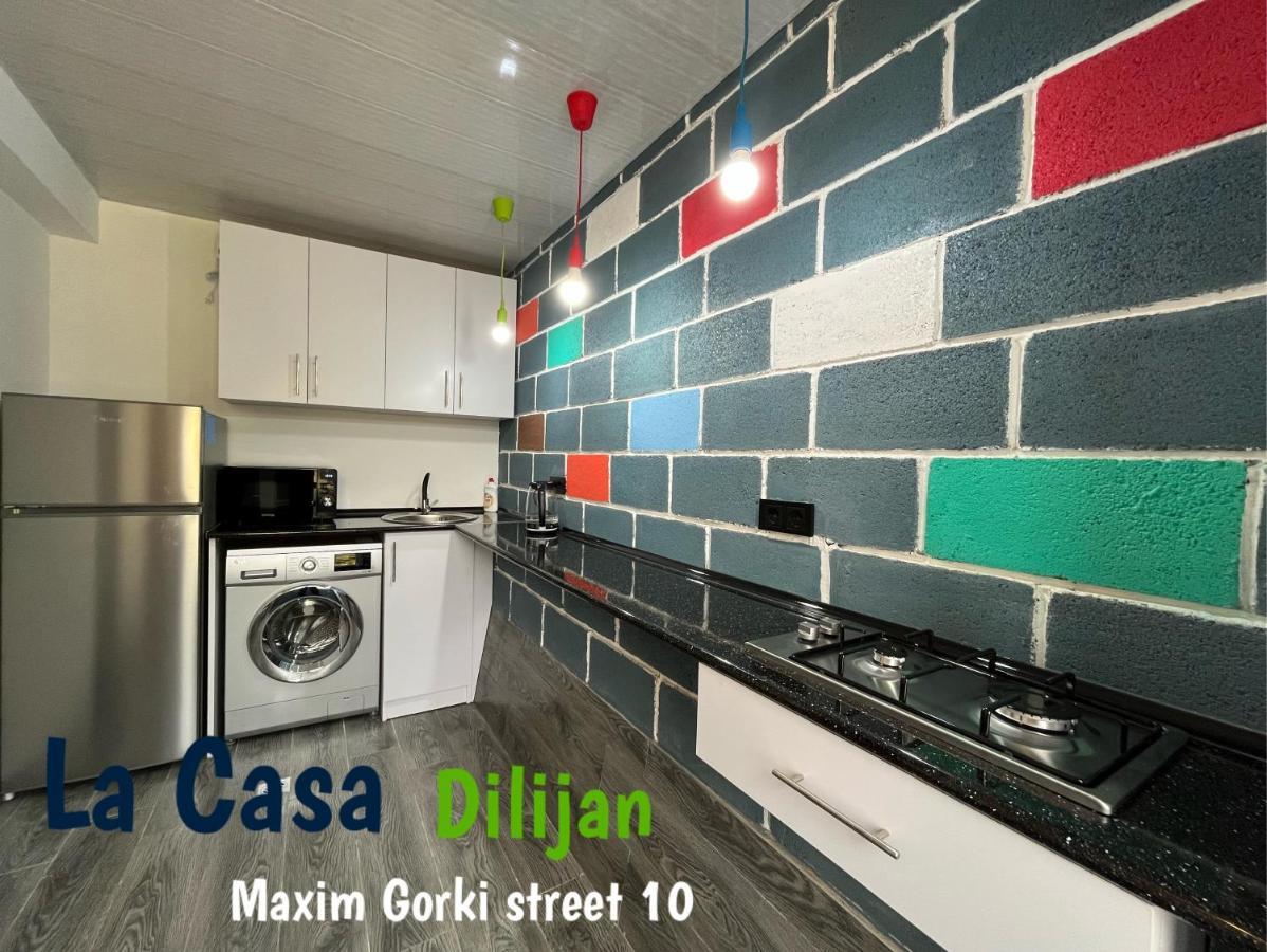 Hostel La Casa Dilijan Bagian luar foto