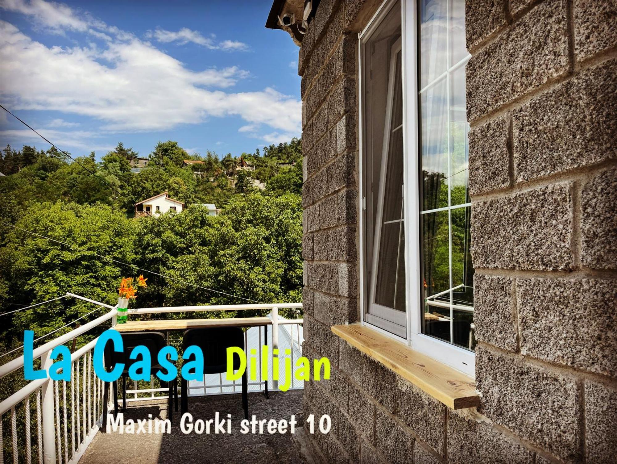 Hostel La Casa Dilijan Bagian luar foto