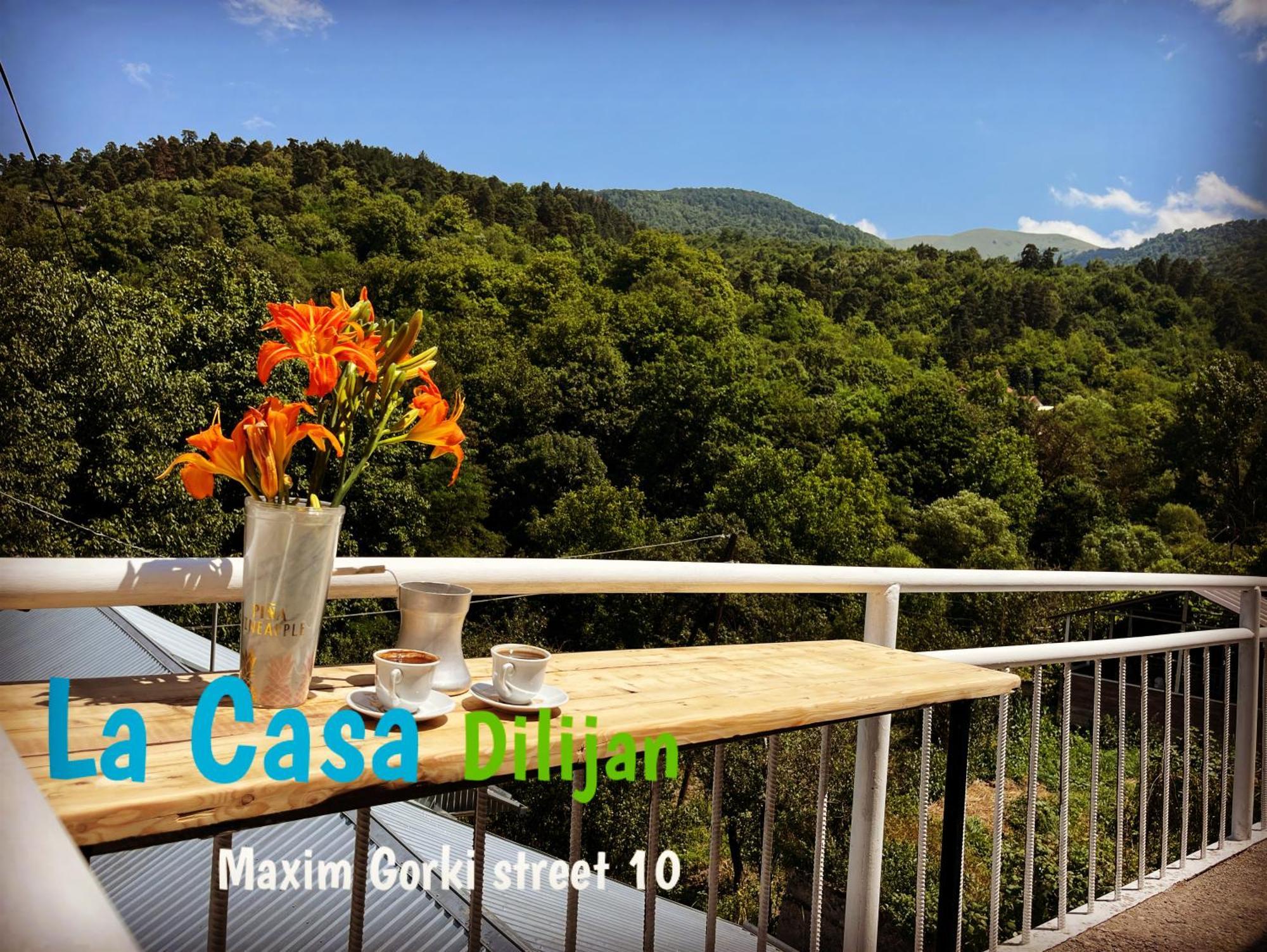 Hostel La Casa Dilijan Bagian luar foto